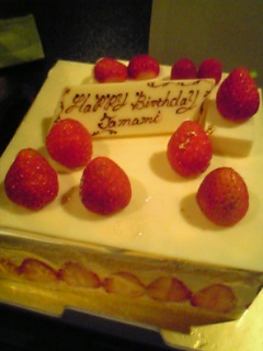 本日２個目のケーキ<br />
