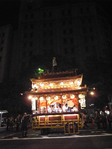 御殿屋台