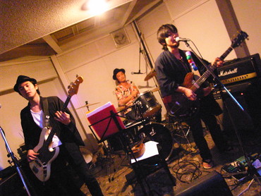 01.jpg